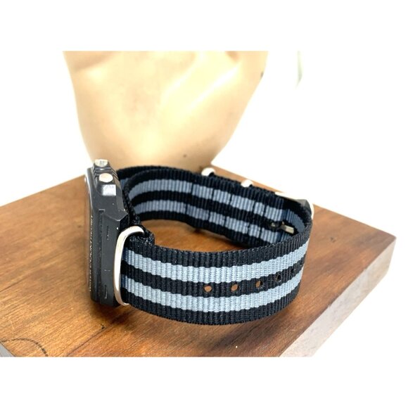 Casio Men's Watch DW-210 vintage Quartz Digital Black Resin Sport 548 Nylon Band - Picture 8 of 13